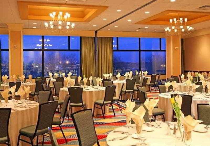 Courtyard By Marriott Boston