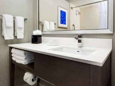 Courtyard By Marriott Boston Hotel 3*